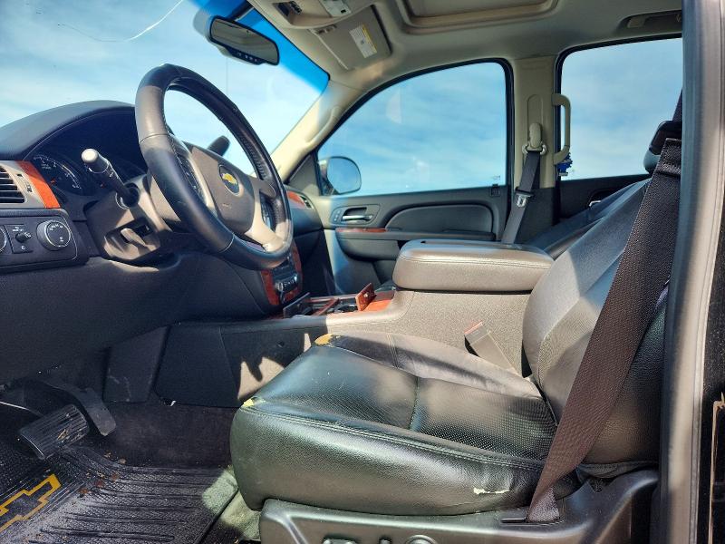 Photo 7 from auction – 2013 CHEVROLET AVALANCHE with VIN 3GNTKGE78DG245935