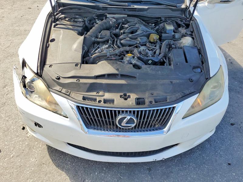 Photo 11 from auction – 2010 LEXUS IS 250 with VIN JTHBF5C23A2094557