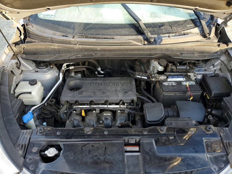 Photo 12 from auction – 2011 HYUNDAI TUCSON with VIN KM8JU3AC3BU130557