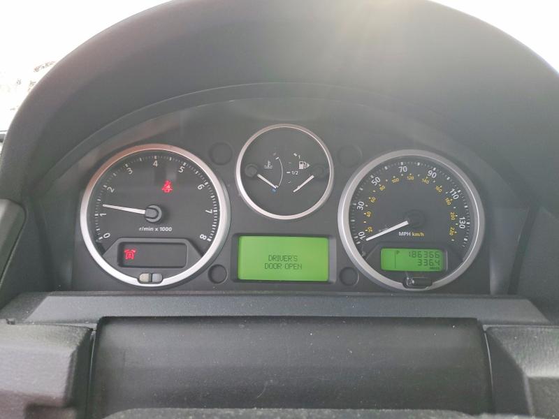 Photo 9 from auction – 2007 LAND ROVER LR3 HSE with VIN SALAG25447A428142