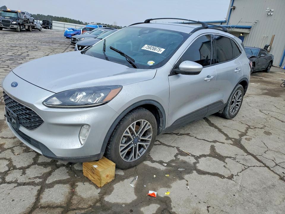 FORD ESCAPE 2020 with VIN 1FMCU0H69LUC27707 - Photo from auction