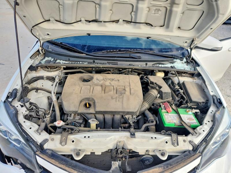 Photo 11 from auction – 2017 TOYOTA COROLLA with VIN 5YFBURHE5HP683025