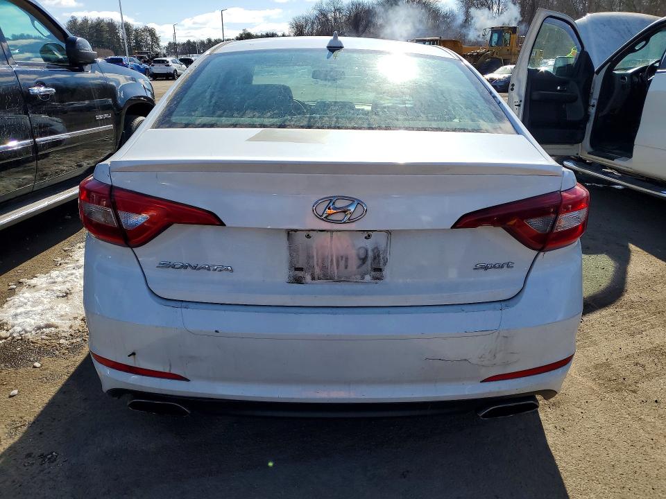 Photo 6 from auction – 2017 HYUNDAI SONATA with VIN 5NPE34AF0HH551812