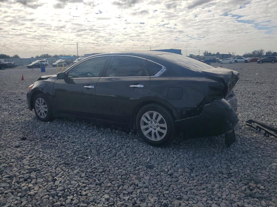 Photo 2 from auction – 2017 NISSAN ALTIMA with VIN 1N4AL3AP9HC150830