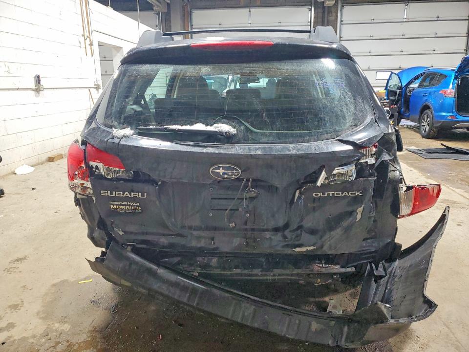 Photo 6 from auction – 2014 SUBARU OUTBACK 2. with VIN 4S4BRCAC0E3297720
