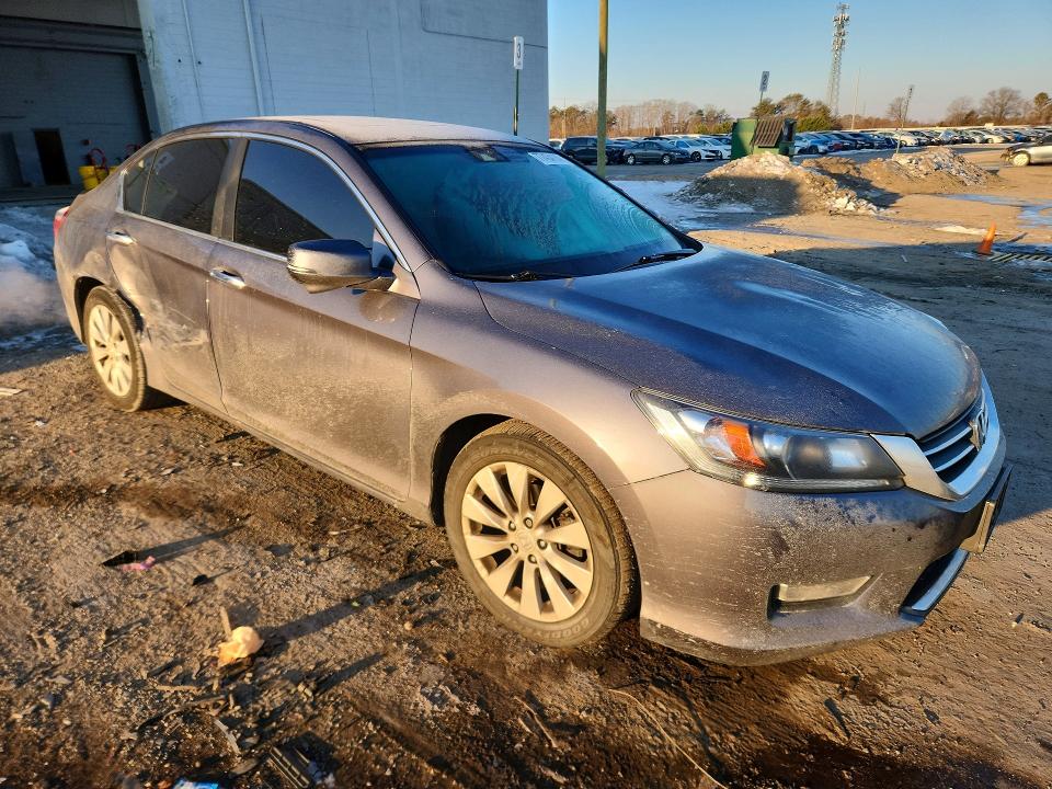 Photo 4 from auction – 2013 HONDA ACCORD with VIN 1HGCR2F89DA284189