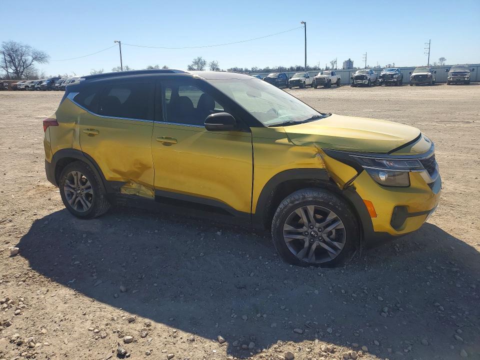 Photo 4 from auction – 2021 KIA SELTOS with VIN KNDEU2AA7M7114555