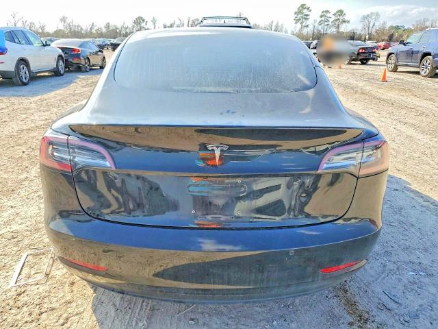 Photo 6 from auction – 2018 TESLA MODEL 3 with VIN 5YJ3E1EA9JF056902