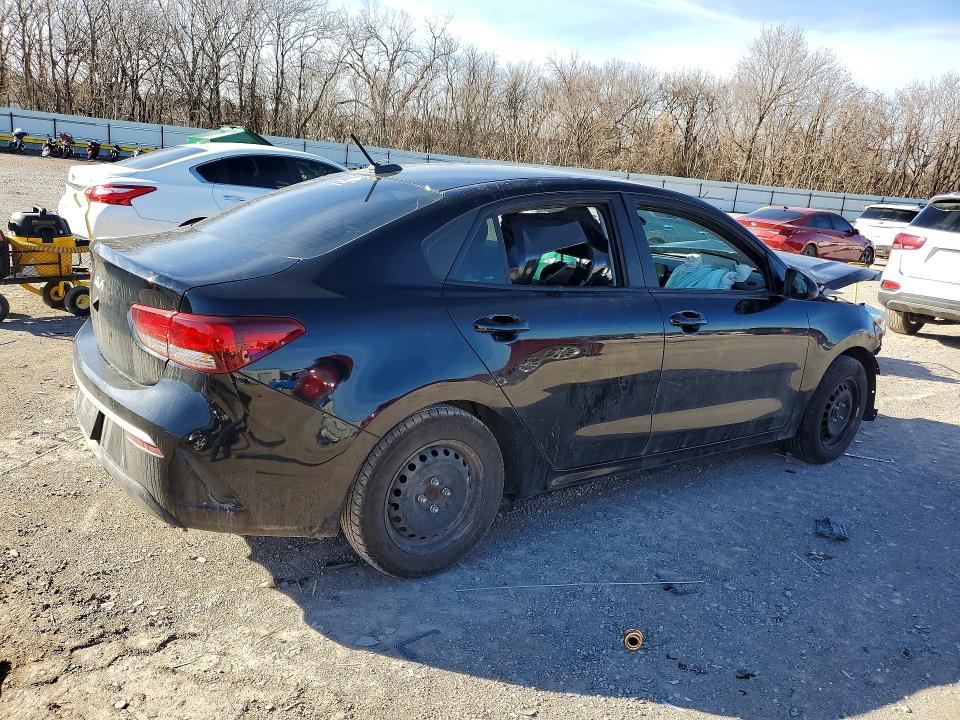 Photo 3 from auction – 2022 KIA RIO with VIN 3KPA24AD2NE483979