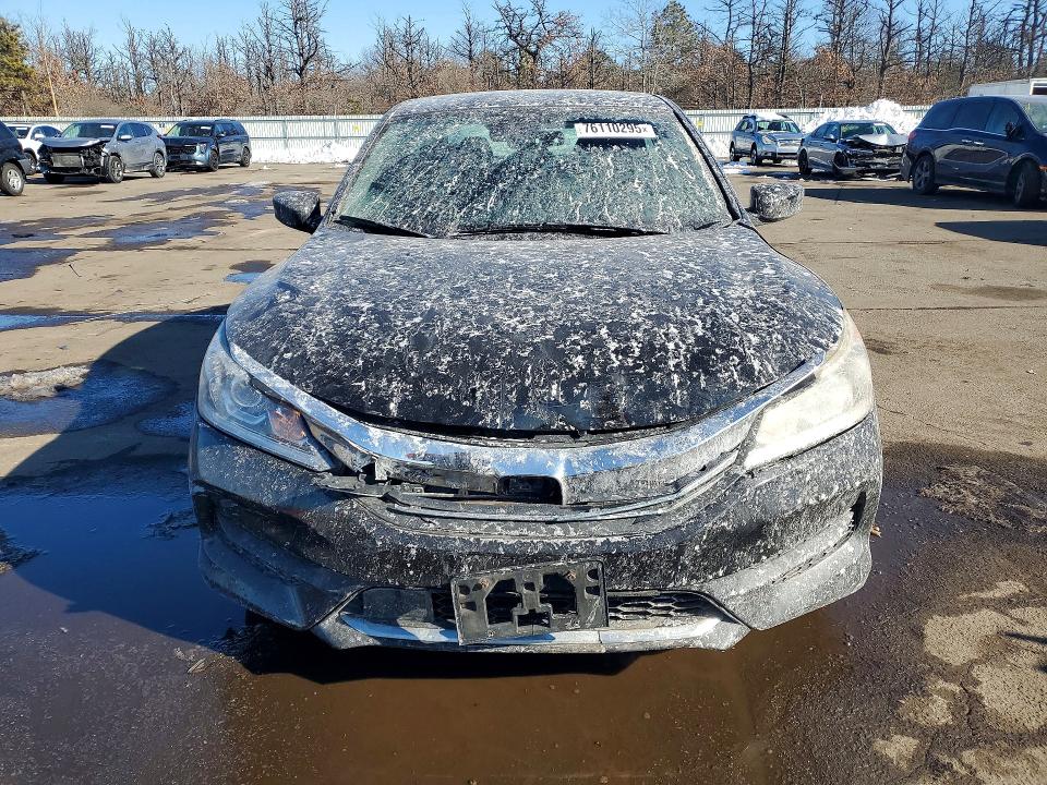 Photo 5 from auction – 2016 HONDA ACCORD LX with VIN 1HGCR2F40GA006640