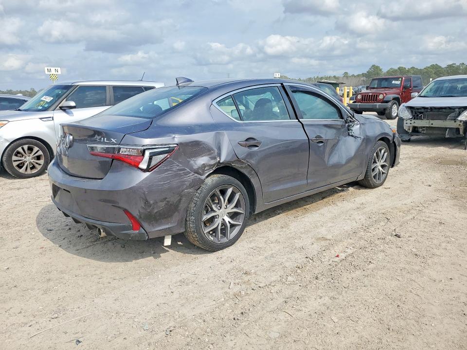 Photo 3 from auction – 2019 ACURA ILX with VIN 19UDE2F73KA012113