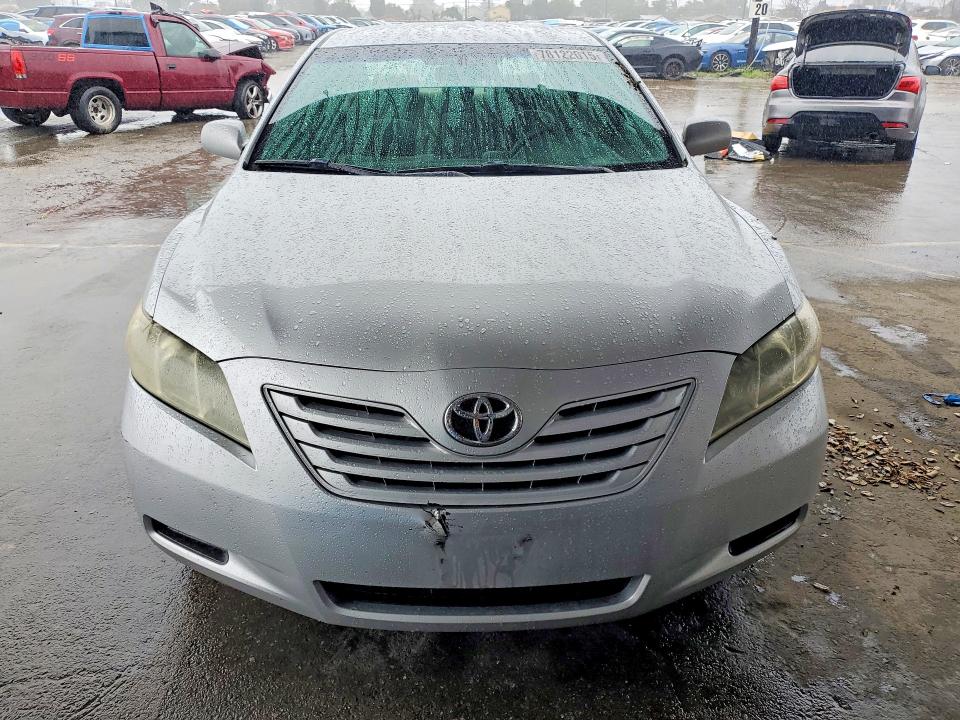Photo 5 from auction – 2009 TOYOTA CAMRY with VIN 4T4BE46K19R110248