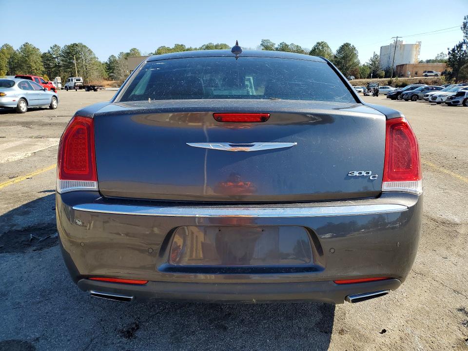 Photo 6 from auction – 2017 CHRYSLER 300C with VIN 2C3CCAEG3HH506479