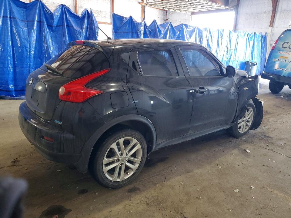 Photo 3 from auction – 2014 NISSAN JUKE with VIN JN8AF5MR7ET359879