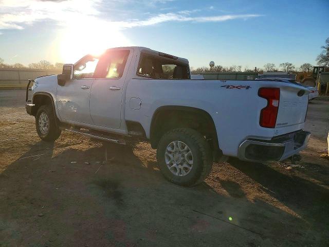 Photo 2 from auction – 2022 CHEVROLET SILVERADO with VIN 1GC2YPEY1NF325477