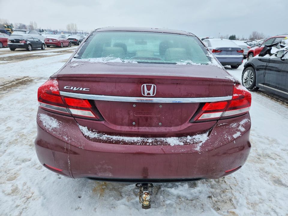 Foto 6 de la subasta – 2013 HONDA CIVIC con VIN 2HGFB2F46DH002185