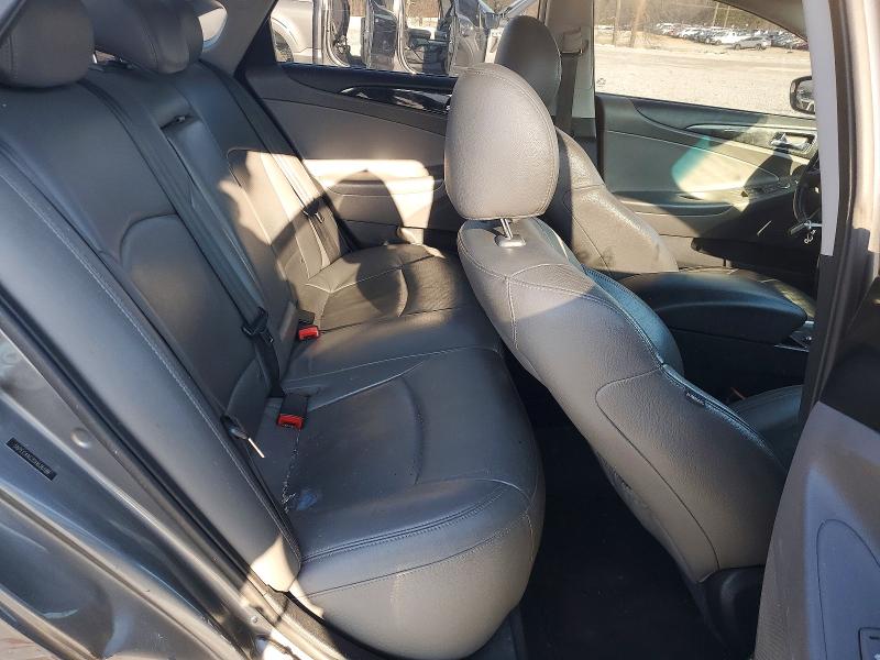 Photo 10 from auction – 2013 HYUNDAI SONATA SE with VIN 5NPEC4AC2DH626199
