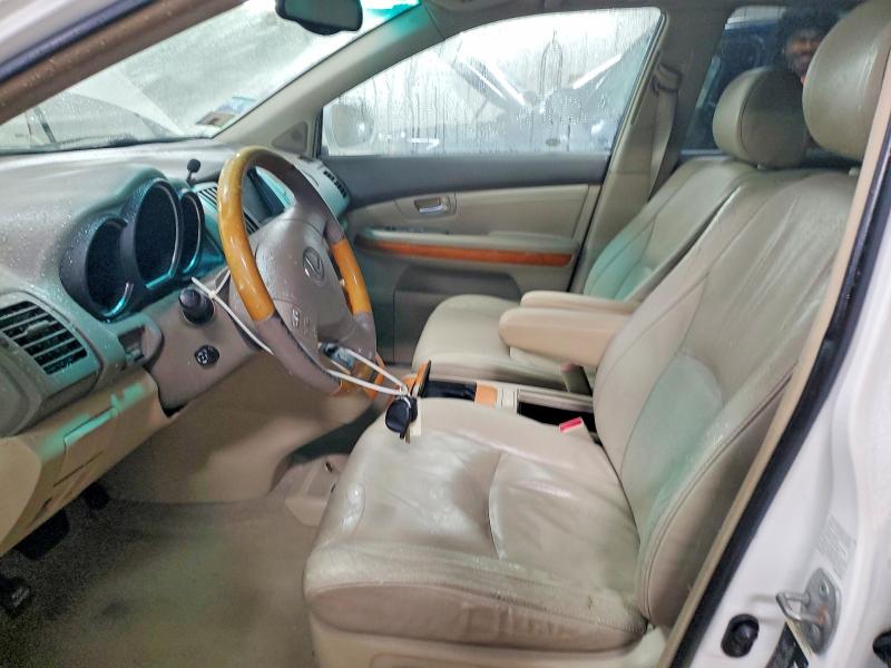 Photo 7 from auction – 2004 LEXUS RX with VIN 2T2HA31U74C025181