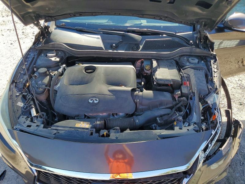 Photo 11 from auction – 2017 INFINITI QX30 with VIN SJKCH5CP2HA032446