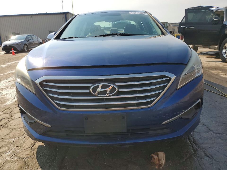 Photo 5 from auction – 2016 HYUNDAI SONATA SE with VIN 5NPE24AFXGH336858