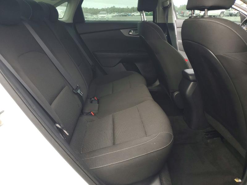 Photo 10 from auction – 2021 KIA FORTE with VIN 3KPF24AD9ME310318