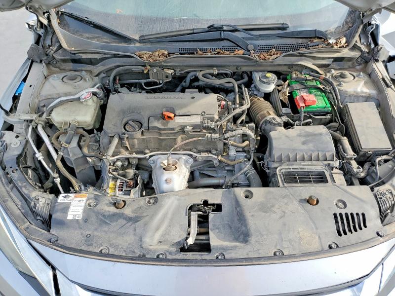 Photo 11 from auction – 2018 HONDA CIVIC with VIN 2HGFC2F53JH572923