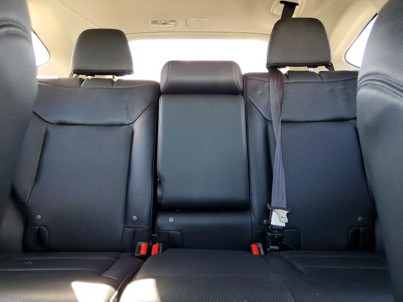 Photo 10 from auction – 2015 HONDA CR-V EXL with VIN 2HKRM3H76FH537501