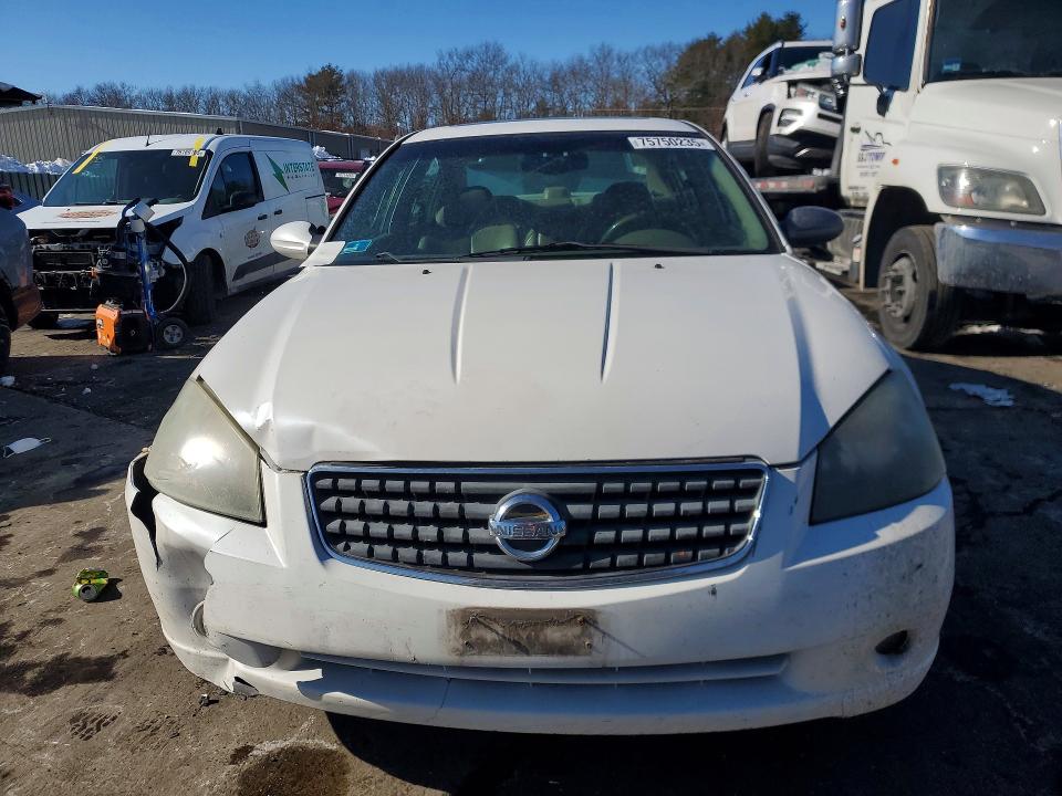 Photo 5 from auction – 2005 NISSAN ALTIMA SE with VIN 1N4BL11DX5C166366