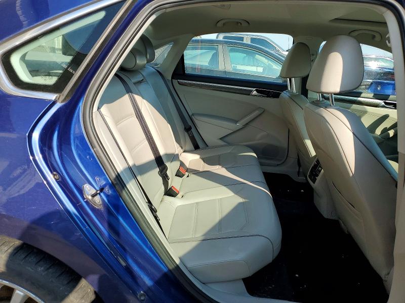 Photo 10 from auction – 2017 VOLKSWAGEN PASSAT with VIN 1VWBT7A37HC060186