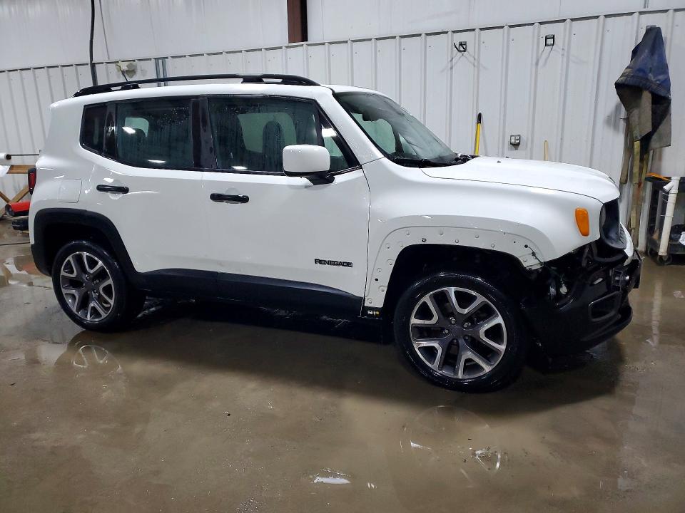 Photo 4 from auction – 2016 JEEP RENEGADE L with VIN ZACCJBBT4GPD83703