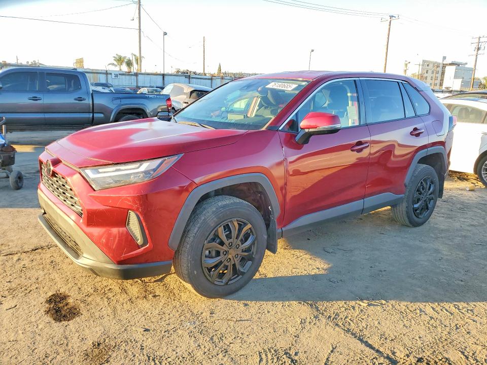 Photo 1 from auction – 2022 TOYOTA RAV4 LE with VIN 2T3G1RFV8NW298450