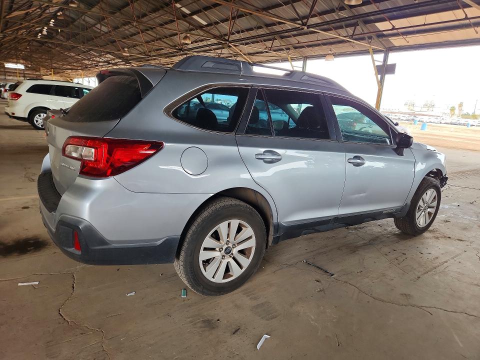 Photo 3 from auction – 2018 SUBARU OUTBACK with VIN 4S4BSAAC3J3366306