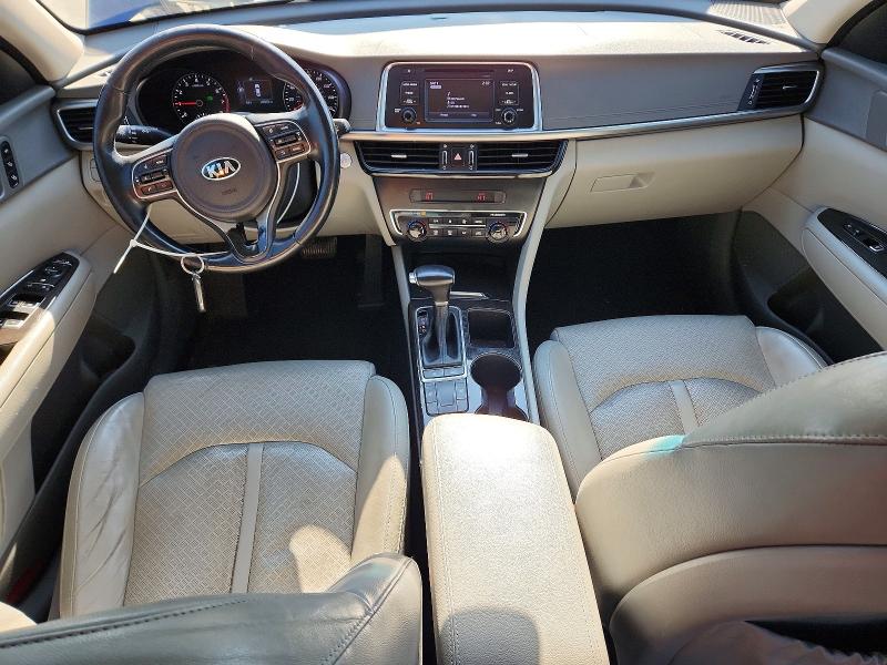 Photo 8 from auction – 2016 KIA OPTIMA EX with VIN 5XXGU4L38GG102493