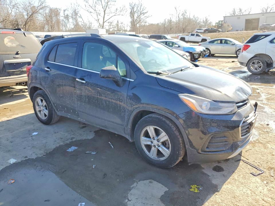 Photo 4 from auction – 2020 CHEVROLET TRAX with VIN 3GNCJLSB9LL124941