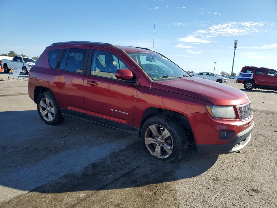Photo 4 from auction – 2016 JEEP COMPASS with VIN 1C4NJCEA3GD640342