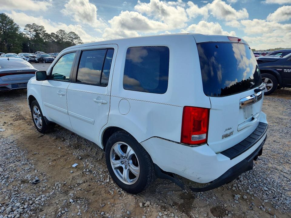 Photo 2 from auction – 2014 HONDA PILOT with VIN 5FNYF3H52EB027695