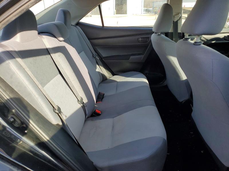 Фото 10 с аукциона – 2018 TOYOTA COROLLA L с VIN 5YFBURHE5JP743553