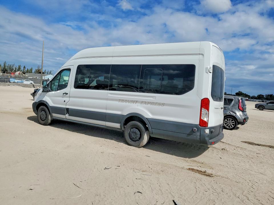 Photo 2 from auction – 2016 FORD TRANSIT with VIN 1FTYR3XM5GKA29673