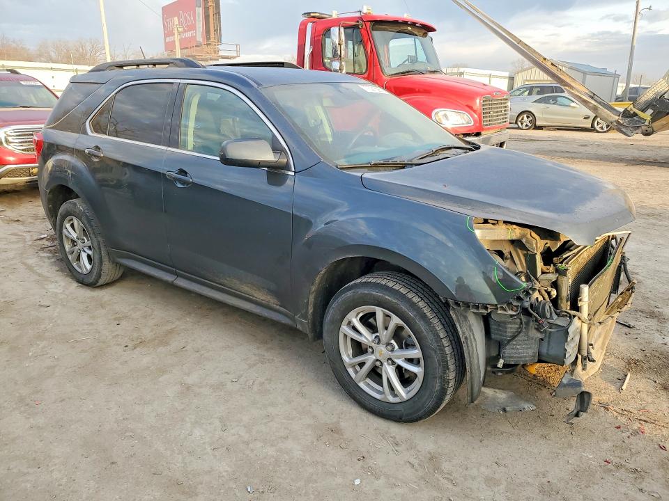 Photo 4 from auction – 2017 CHEVROLET EQUINOX with VIN 2GNALCEK8H1586512