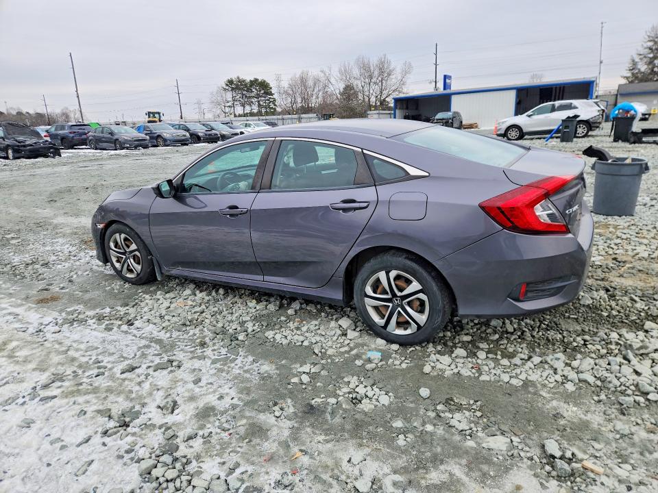 Photo 2 from auction – 2017 HONDA CIVIC with VIN 2HGFC2F55HH018129