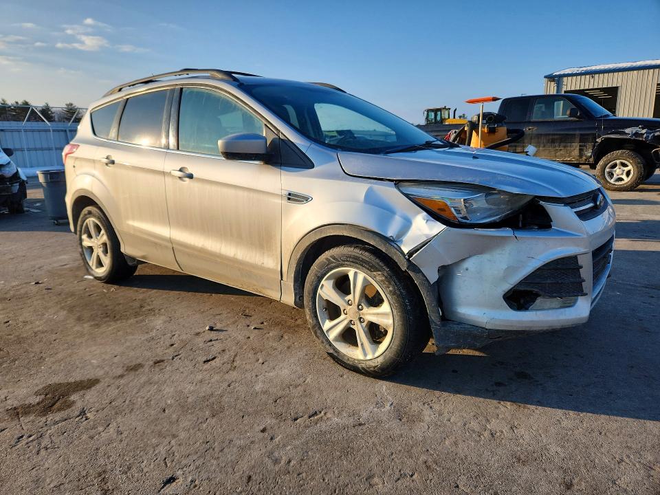 Photo 4 from auction – 2016 FORD ESCAPE with VIN 1FMCU9G96GUC16797