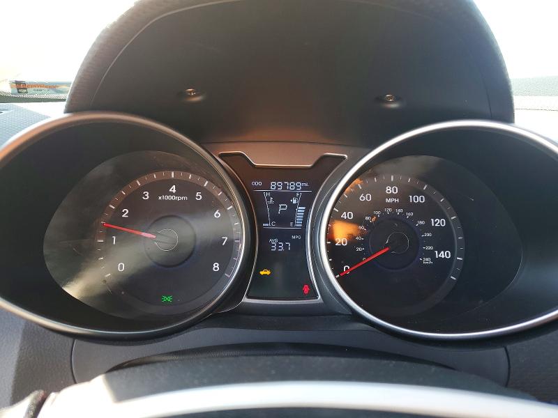 Photo 9 from auction – 2016 HYUNDAI VELOSTER with VIN KMHTC6AD6GU260393