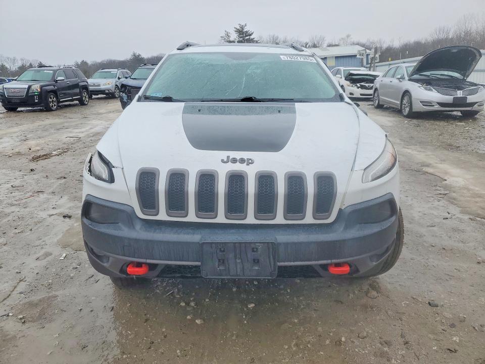 Photo 5 from auction – 2014 JEEP CHEROKEE with VIN 1C4PJMBS9EW172968