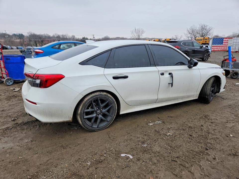 Photo 3 from auction – 2022 HONDA CIVIC with VIN 2HGFE2F54NH604682