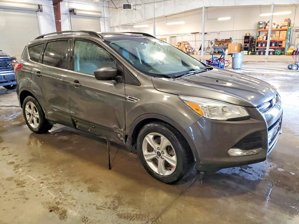 Photo 4 from auction – 2016 FORD ESCAPE with VIN 1FMCU9GX4GUB98802