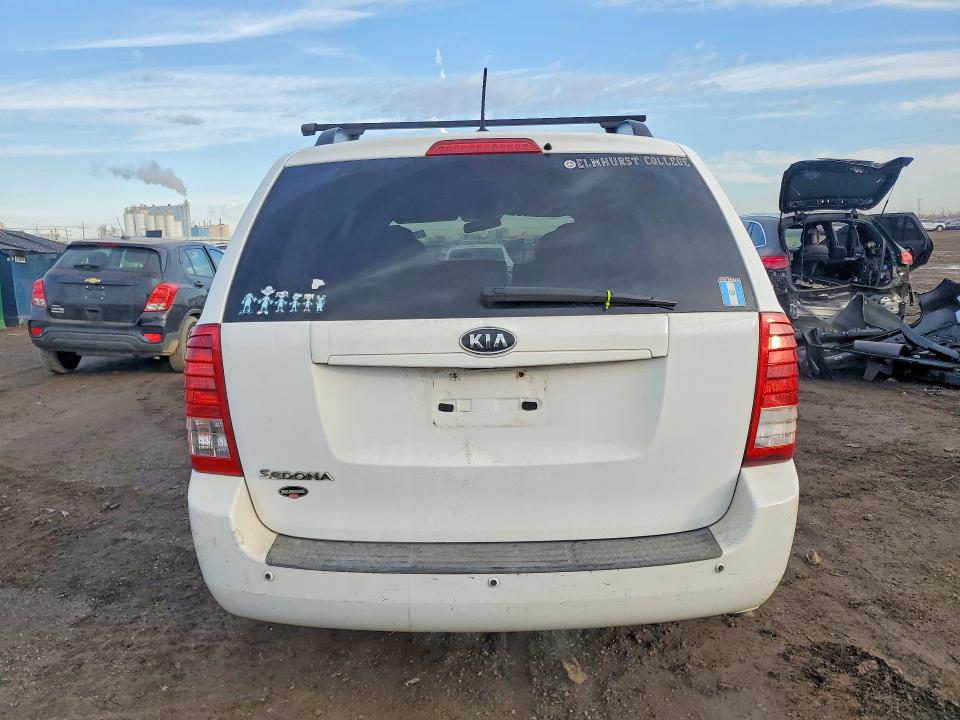 Photo 6 from auction – 2011 KIA SEDONA with VIN KNDMG4C7XB6370305