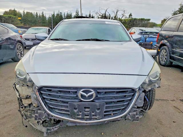 Photo 5 from auction – 2017 MAZDA 3 with VIN 3MZBN1K77HM133385