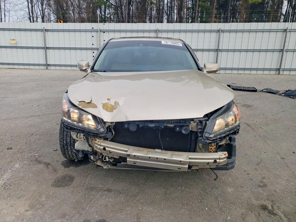 Photo 5 from auction – 2015 HONDA ACCORD with VIN 1HGCR3F85FA012893