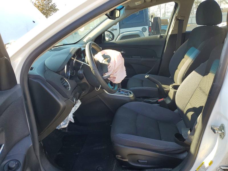 Photo 7 from auction – 2015 CHEVROLET CRUZE with VIN 1G1PC5SB1F7292235