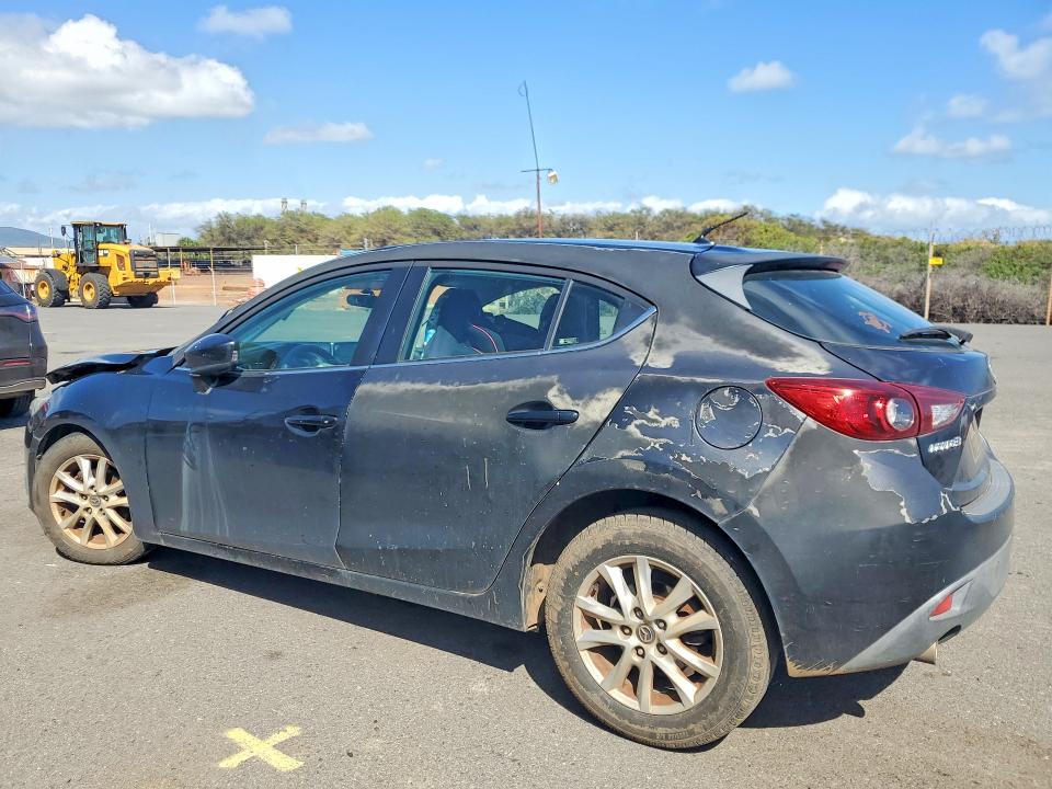 Photo 2 from auction – 2016 MAZDA 3 with VIN 3MZBM1K71GM241700